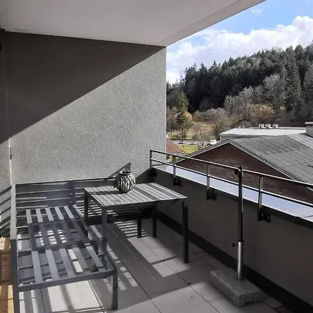 Sonnige 2-zimmer-wohnung Mit Sudbalkon! Schlins